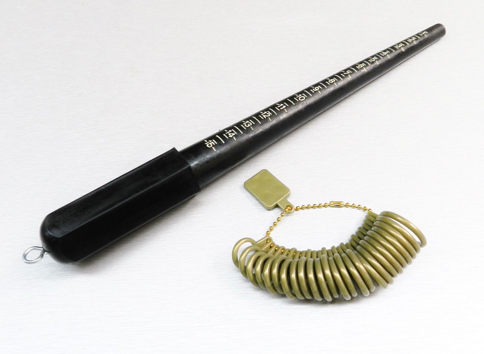 4PCS Ring Mandrel Sizer Tool with Metal Mandrel Finger Sizing Measuring  Stick and Ring Sizer Guage